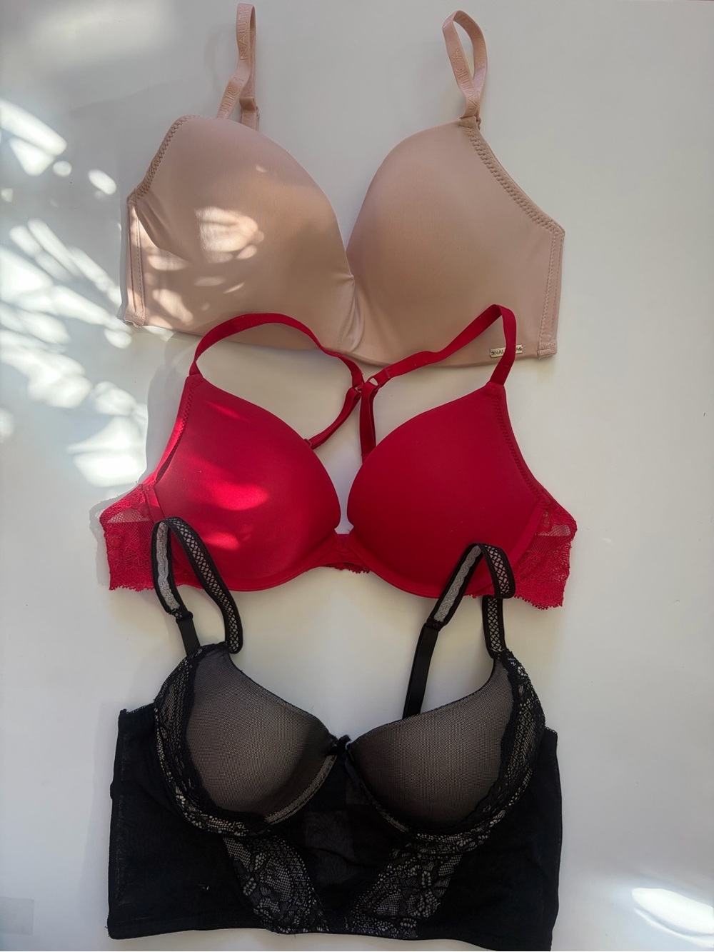 3 bundle pack Everyday Comfort 3-Pack Bra Set Nude, Red & Black size 34B